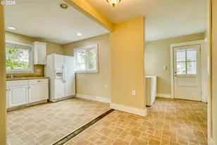 280 Wyeth St, Saint Helens, OR 97051 - Photo 14