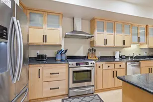 2909 Lord Byron Pl, Eugene, OR 97408 - Photo 18