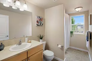 2527 Park View Dr, Eugene, OR 97408 - Photo 16