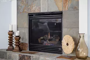 2527 Park View Dr, Eugene, OR 97408 - Photo 8