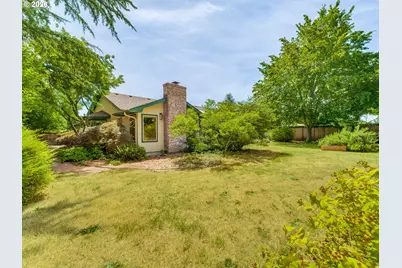 2221 NW Doral St, McMinnville, OR 97128 - Photo 42