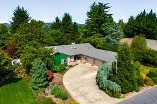 2221 NW Doral St, McMinnville, OR 97128 - Photo 1