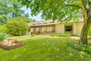 2221 NW Doral St, McMinnville, OR 97128 - Photo 44
