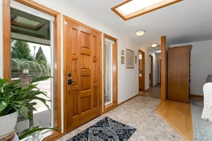 2221 NW Doral St, McMinnville, OR 97128 - Photo 6