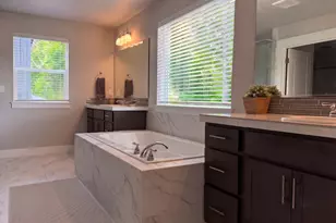17649 SW Cobb Ln, Beaverton, OR 97007 - Photo 18