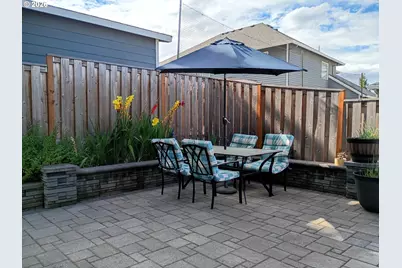 17649 SW Cobb Ln, Beaverton, OR 97007 - Photo 28