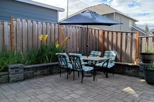 17649 SW Cobb Ln, Beaverton, OR 97007 - Photo 28