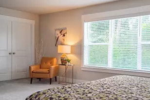 17649 SW Cobb Ln, Beaverton, OR 97007 - Photo 18