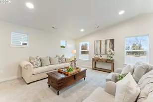 5177 Holly St, Springfield, OR 97478 - Photo 8