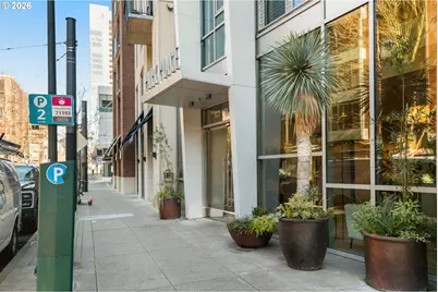 922 NW 11th Ave #914, Portland, OR 97209 - Photo 28