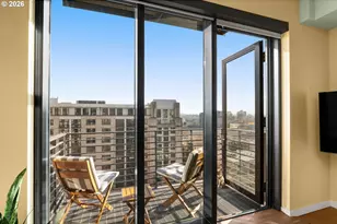 922 NW 11th Ave, Portland, OR 97209 - Photo 6