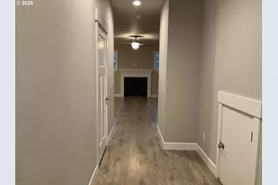 1048 NE Regan Hill Loop, Estacada, OR 97023 - Photo 4