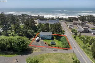 1051 NW Art St, Seal Rock, OR 97376 - Photo 2