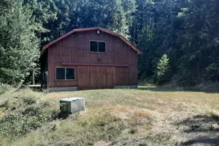 May Creek Rd, Days Creek, OR 97429 - Photo 12