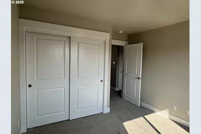 126 Coles Valley St, Sutherlin, OR 97479 - Photo 26