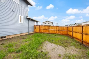 715 ST Charles Street, Eugene, OR 97402 - Photo 38