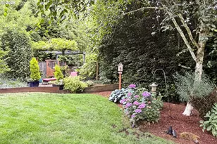 4406 SW Lobelia St, Portland, OR 97219 - Photo 44