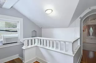4406 SW Lobelia St, Portland, OR 97219 - Photo 30