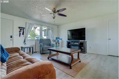 133 John Day St, Umatilla, OR 97882 - Photo 8