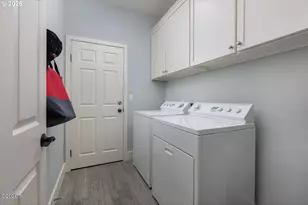 6315 SW Arbor Dr, South Beach, OR 97366 - Photo 24