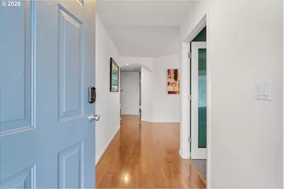 2483 Dorsey Dr, Hubbard, OR 97032 - Photo 2