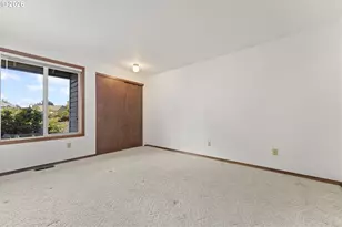 5920 NW 208th Ave, Portland, OR 97229 - Photo 28