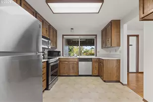5920 NW 208th Ave, Portland, OR 97229 - Photo 14