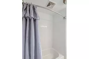 240 S 7th St, Lebanon, OR 97355 - Photo 8