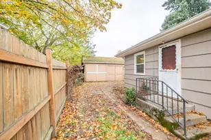 240 S 7th St, Lebanon, OR 97355 - Photo 20