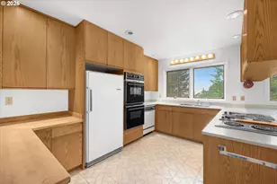 635 Radar Rd, Yachats, OR 97498 - Photo 16