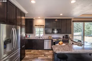17520 Hwy 42, Camas Valley, OR 97416 - Photo 12