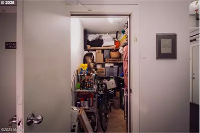 133 NW 18th Ave #1, Portland, OR 97209 - Photo 32