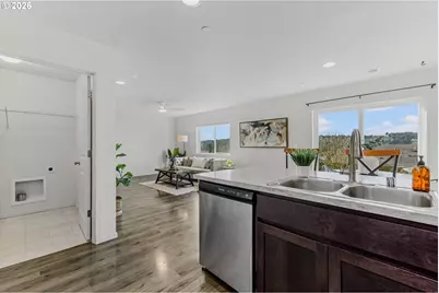 3631 NE Laurel St, Camas, WA 98607 - Photo 14