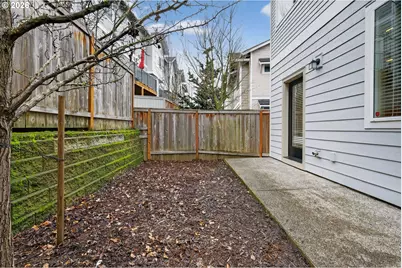 10521 NE Park Ridge Way, Hillsboro, OR 97006 - Photo 32