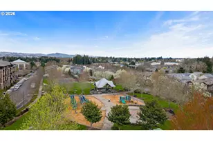 10521 NE Park Ridge Way, Hillsboro, OR 97006 - Photo 40