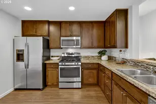 10521 NE Park Ridge Way, Hillsboro, OR 97006 - Photo 12