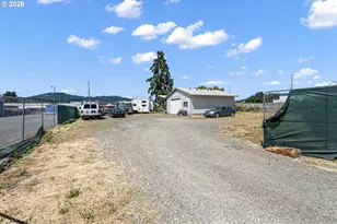 2777 Marcola Rd, Springfield, OR 97477 - Photo 28