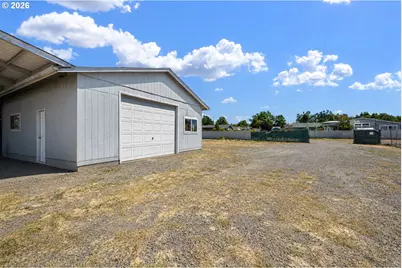 2777 Marcola Rd, Springfield, OR 97477 - Photo 4