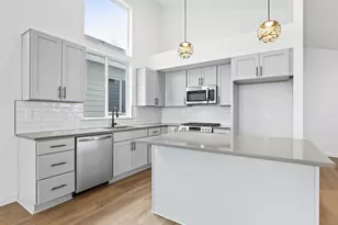 41870 Deschutes Ave, Sandy, OR 97055 - Photo 4