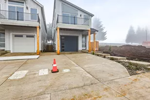 41870 Deschutes Ave, Sandy, OR 97055 - Photo 12