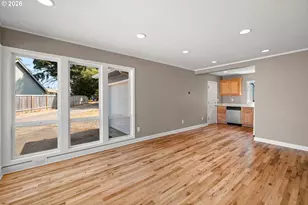 404 Eastfield Dr, Oregon City, OR 97045 - Photo 8