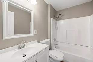 404 Eastfield Dr, Oregon City, OR 97045 - Photo 24