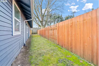 3311 NE View Ave, Gresham, OR 97030 - Photo 26