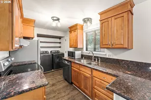 23 35th St, Washougal, WA 98671 - Photo 8