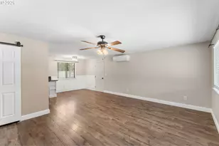 23 35th St, Washougal, WA 98671 - Photo 4