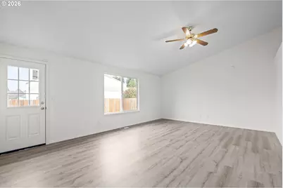 1667 Wendy St NE, Salem, OR 97305 - Photo 12