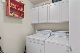 1140 Trail Ave, Eugene, OR 97404 - Photo 30