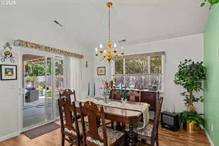 1140 Trail Ave, Eugene, OR 97404 - Photo 12