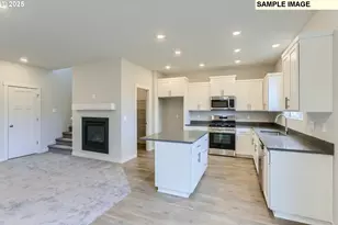 8990 SW Vermillion Dr, Tualatin, OR 97062 - Photo 4