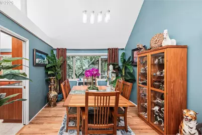 2842 Greentree Way, Eugene, OR 97405 - Photo 10